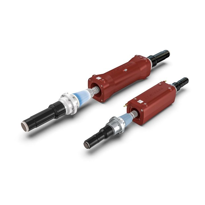 The CONNEX plug-in internal cone connection system from PFISTERER combines flexibility, reliability and ease of installation. Numerous offshore wind farms worldwide are equipped with this technology. Source: PFISTERER