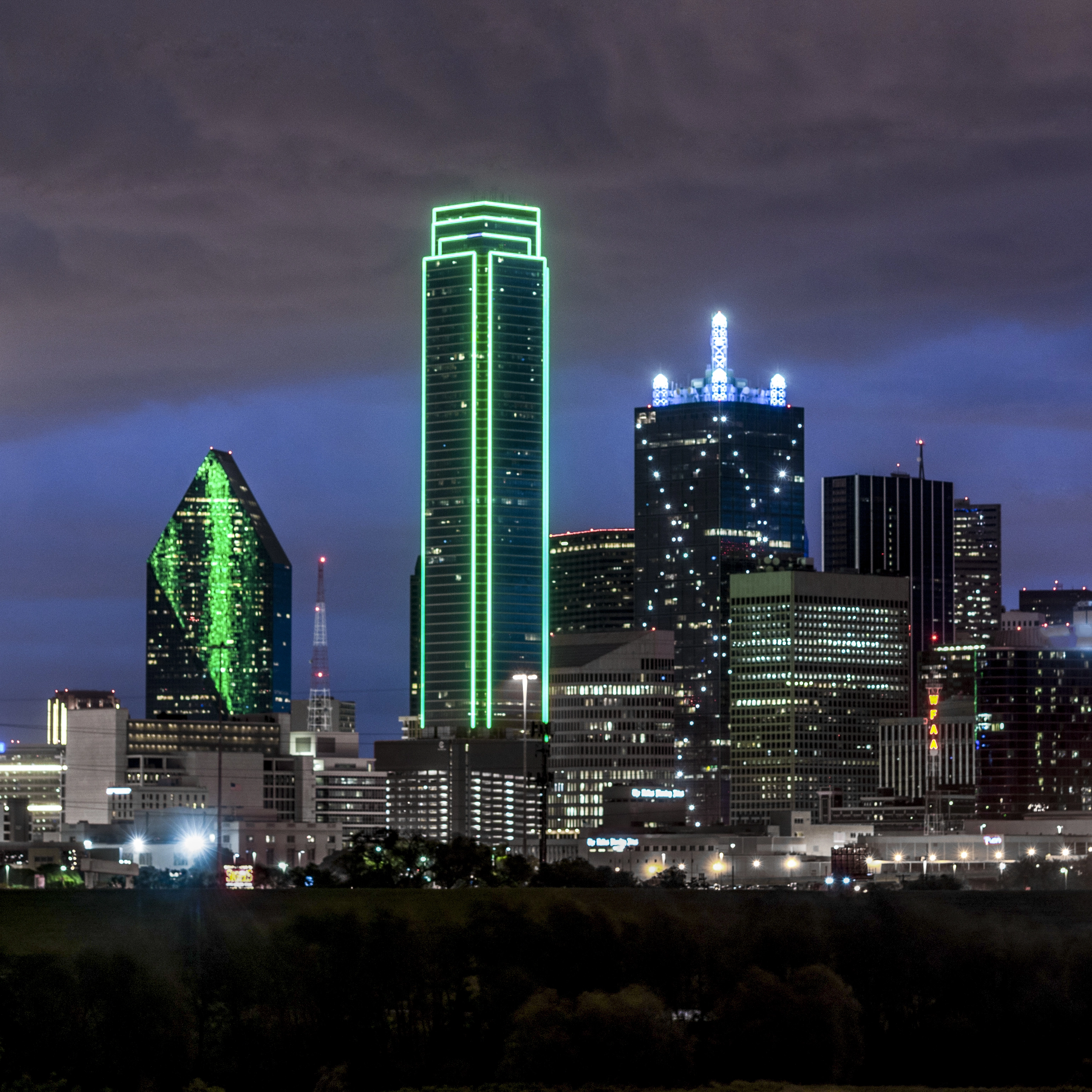 Mobile Notfalltransformatoren sind ein innovativer Weg, um die stark belasteten Stromnetze in den USA betriebssicherer zu machen. 